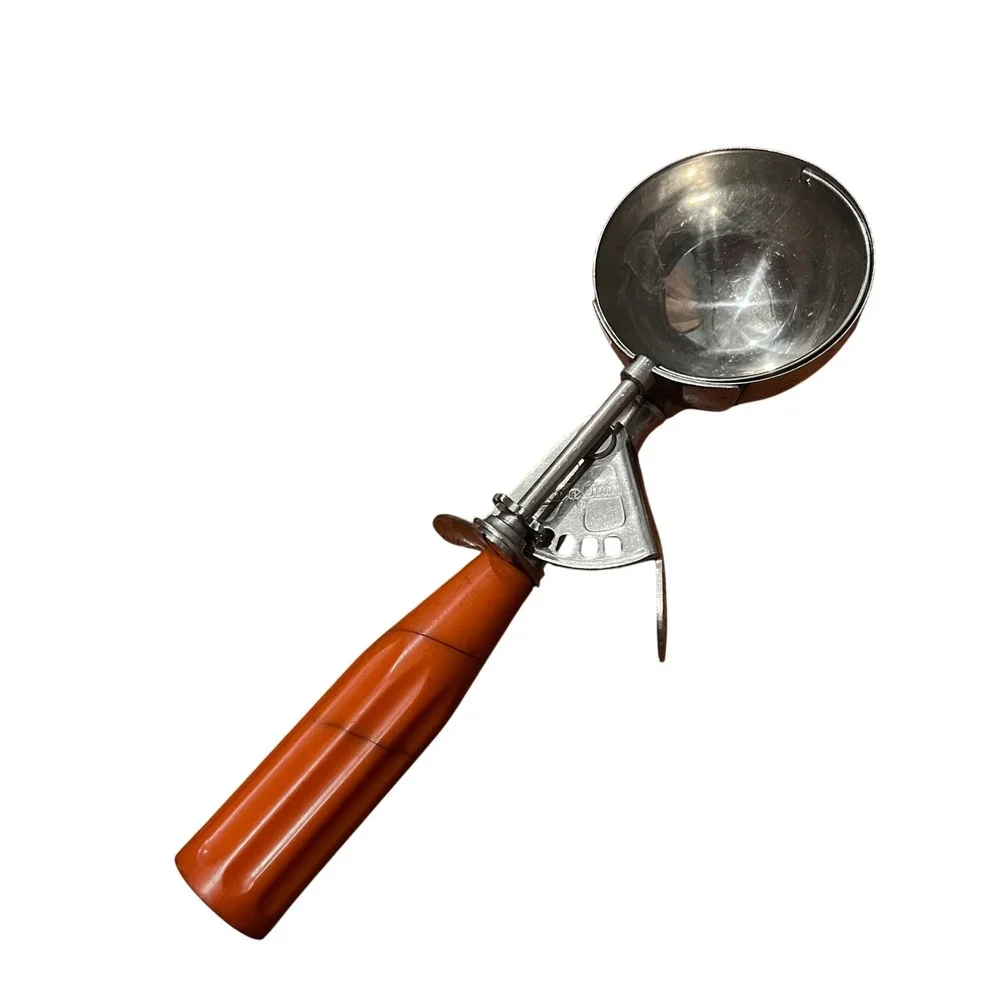 Vintage Shore Craft Stainless Steel Ice Cream Scoop Orange Fluted Handle Retro